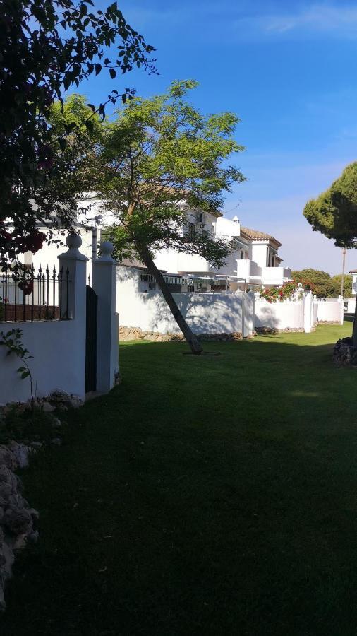 דירות צ'יקלנה דה לה פרונטרה La Barrosa-Novo Sancti Petri, Wifi, Aire Acondicionado, Parking מראה חיצוני תמונה
