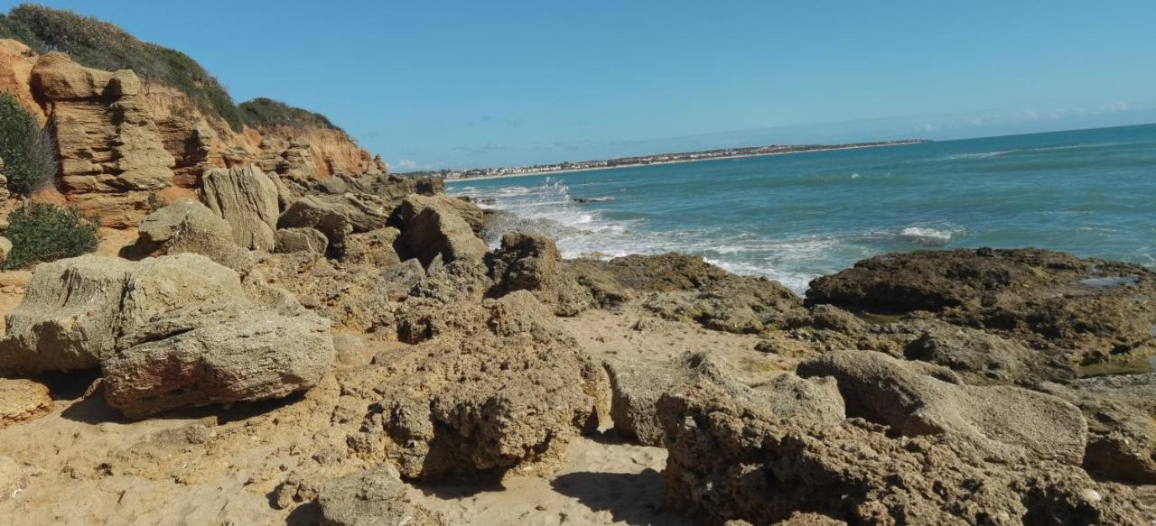 דירות צ'יקלנה דה לה פרונטרה La Barrosa-Novo Sancti Petri, Wifi, Aire Acondicionado, Parking מראה חיצוני תמונה