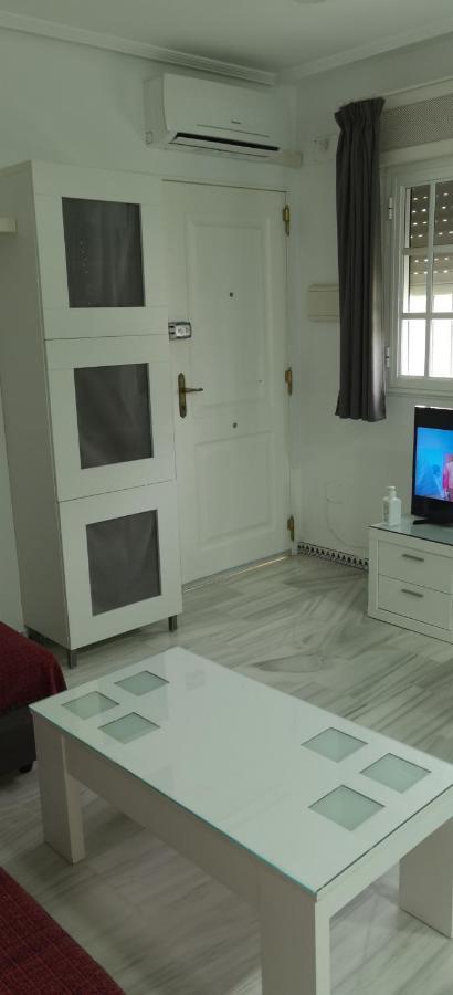 דירות צ'יקלנה דה לה פרונטרה La Barrosa-Novo Sancti Petri, Wifi, Aire Acondicionado, Parking מראה חיצוני תמונה