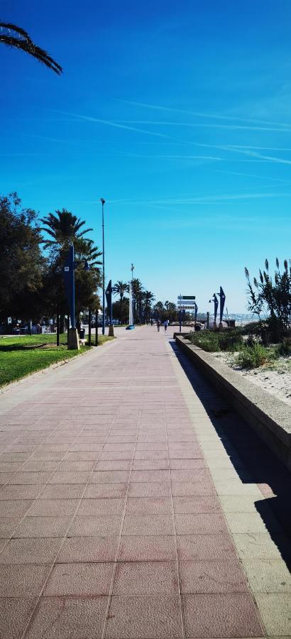 דירות צ'יקלנה דה לה פרונטרה La Barrosa-Novo Sancti Petri, Wifi, Aire Acondicionado, Parking מראה חיצוני תמונה